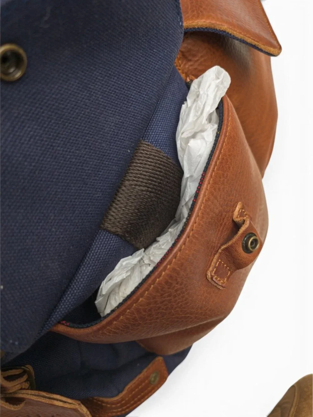 Will Leather Goods Canvas + Leather Travel Duffle, Navy/Tan, 20x13x10